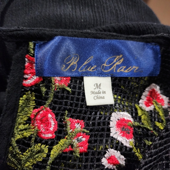 BLUE RAIN  Floral Embroidered Boho Black Tunic Top M - Picture 5 of 7